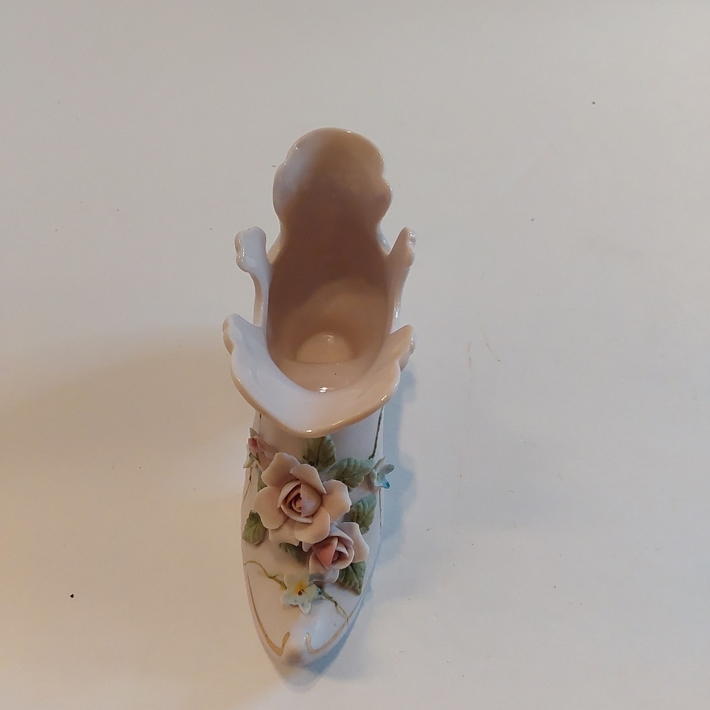 Lefton China miniature collectible shoe figurine
